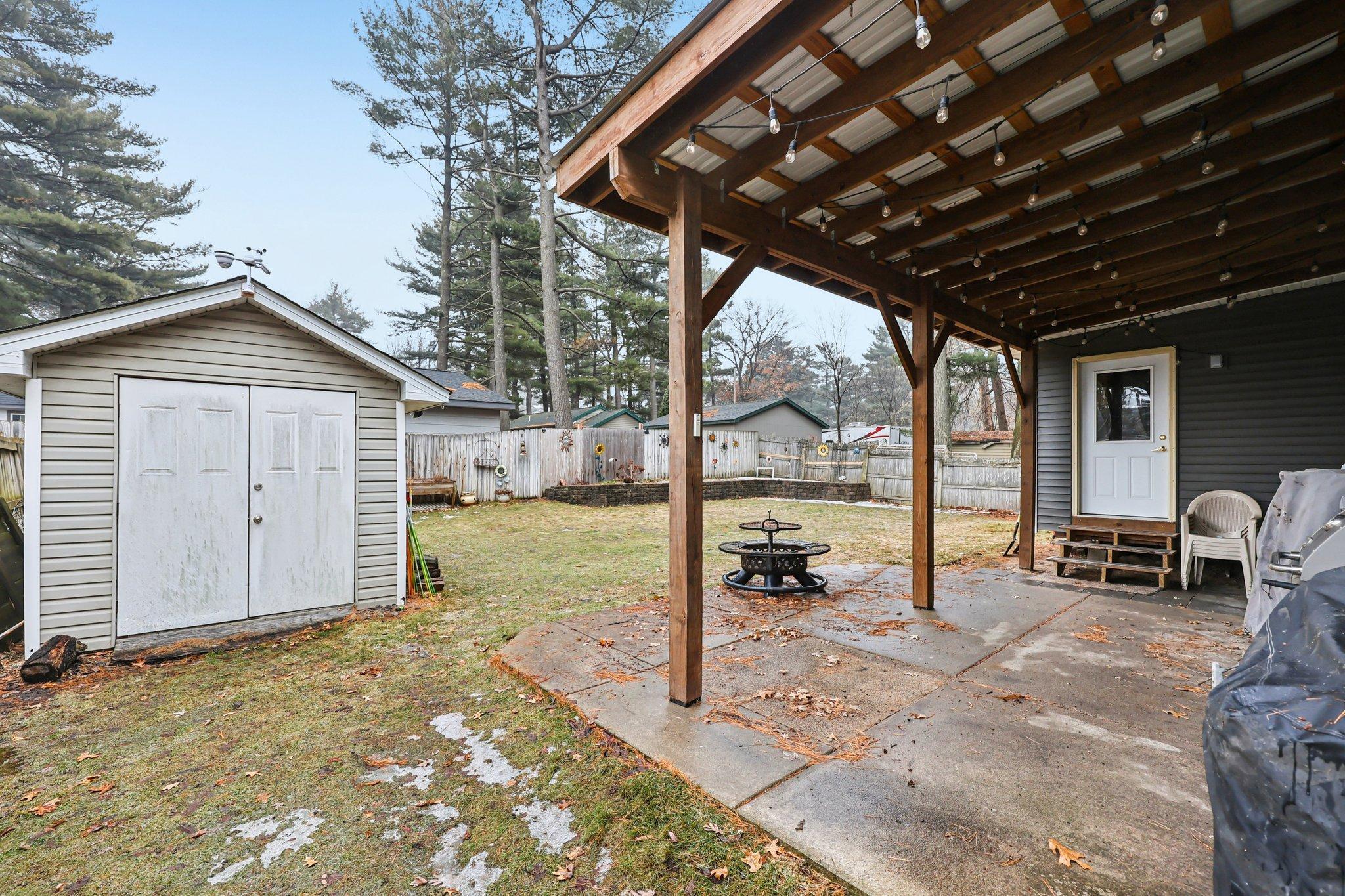 42-web-or-mls-Birch Rd-S0703-042.jpg