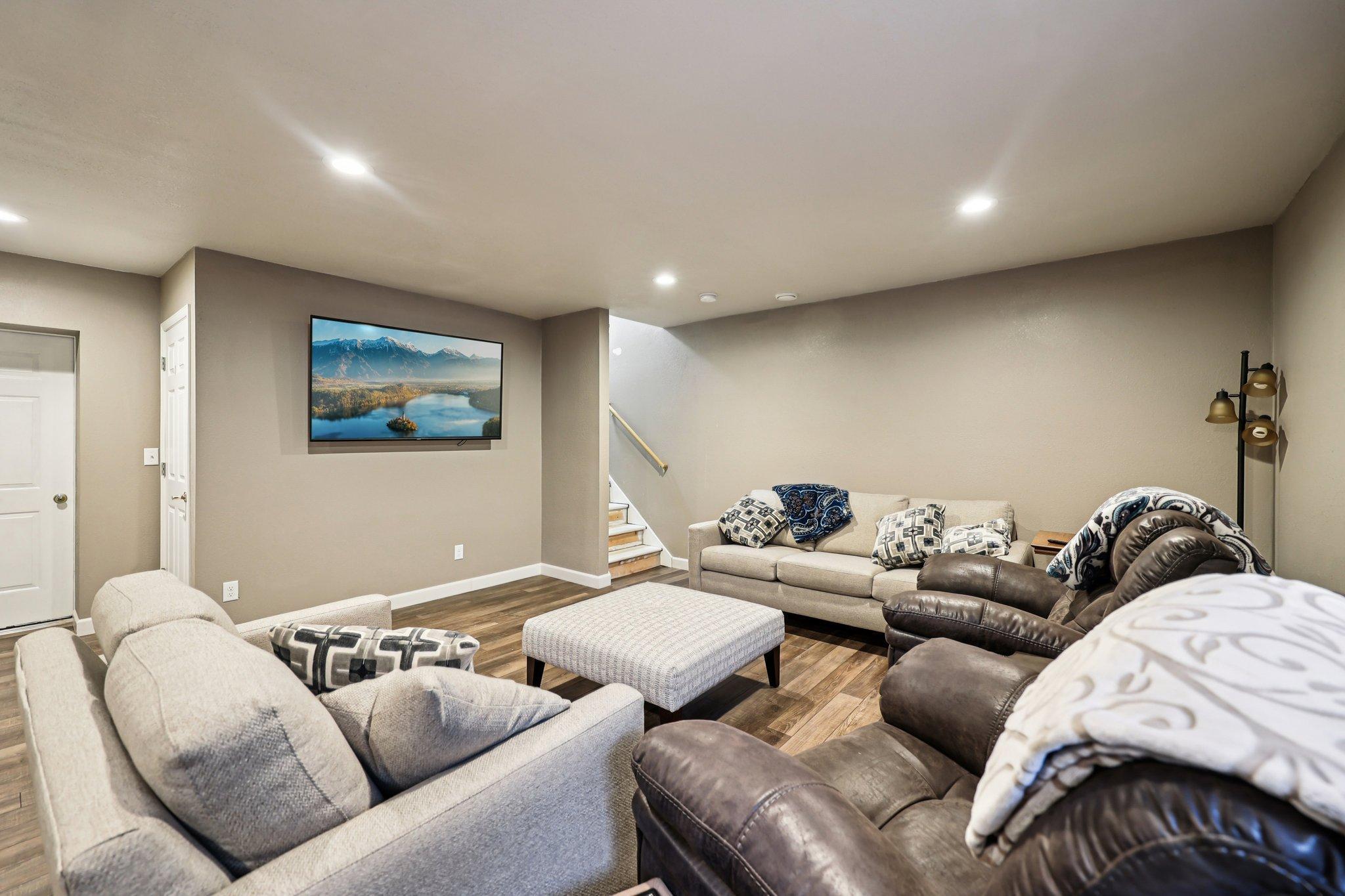 32-web-or-mls-Birch Rd-S0703-032.jpg