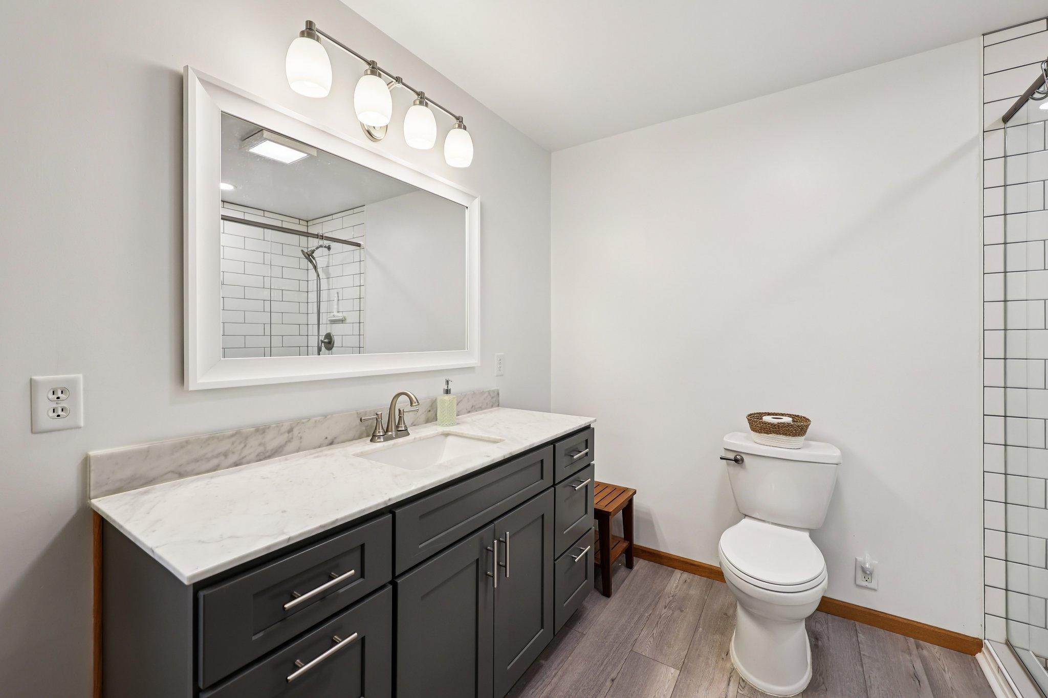 17-web-or-mls-Birch Rd-S0703-017.jpg