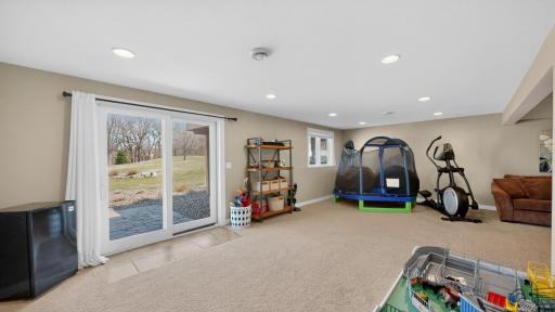 1442 30th Street NW, Austin, MN 55912