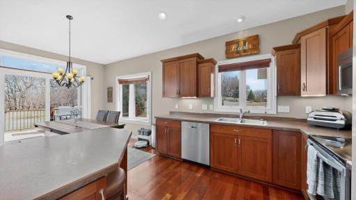 1442 30th Street NW, Austin, MN 55912