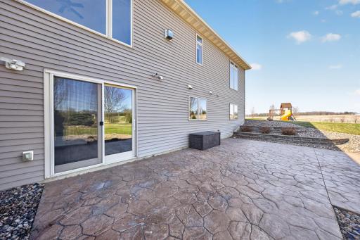 1442 30th Street NW, Austin, MN 55912