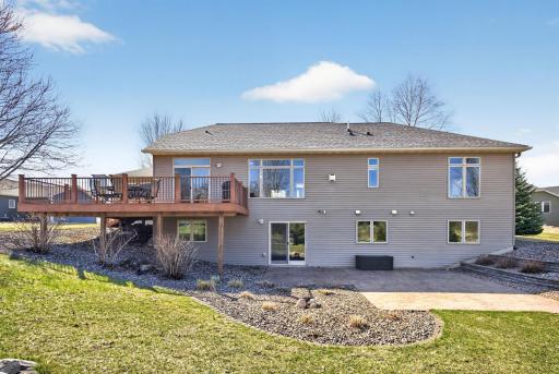 1442 30th Street NW, Austin, MN 55912