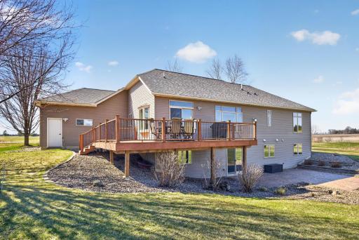 1442 30th Street NW, Austin, MN 55912