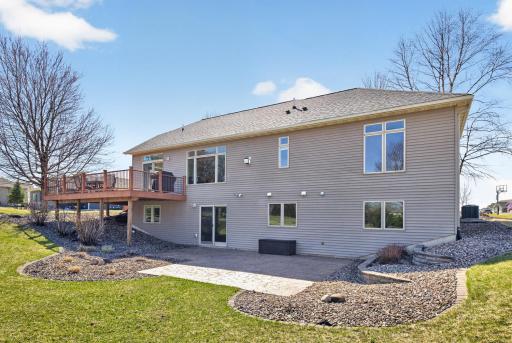 1442 30th Street NW, Austin, MN 55912