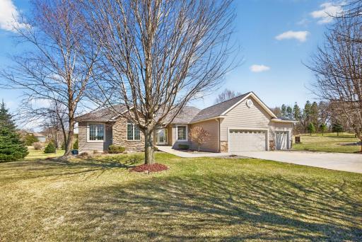 1442 30th Street NW, Austin, MN 55912