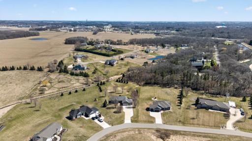 1442 30th Street NW, Austin, MN 55912