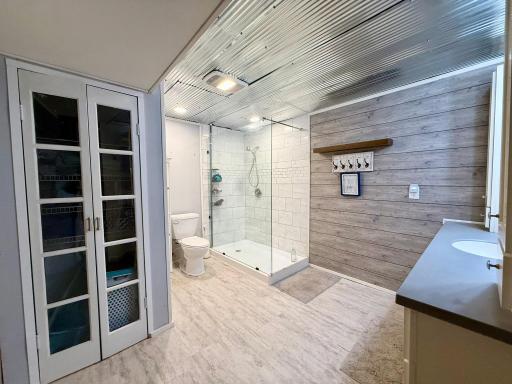 3874 Airway Lane NE, Alexandria, MN 56308