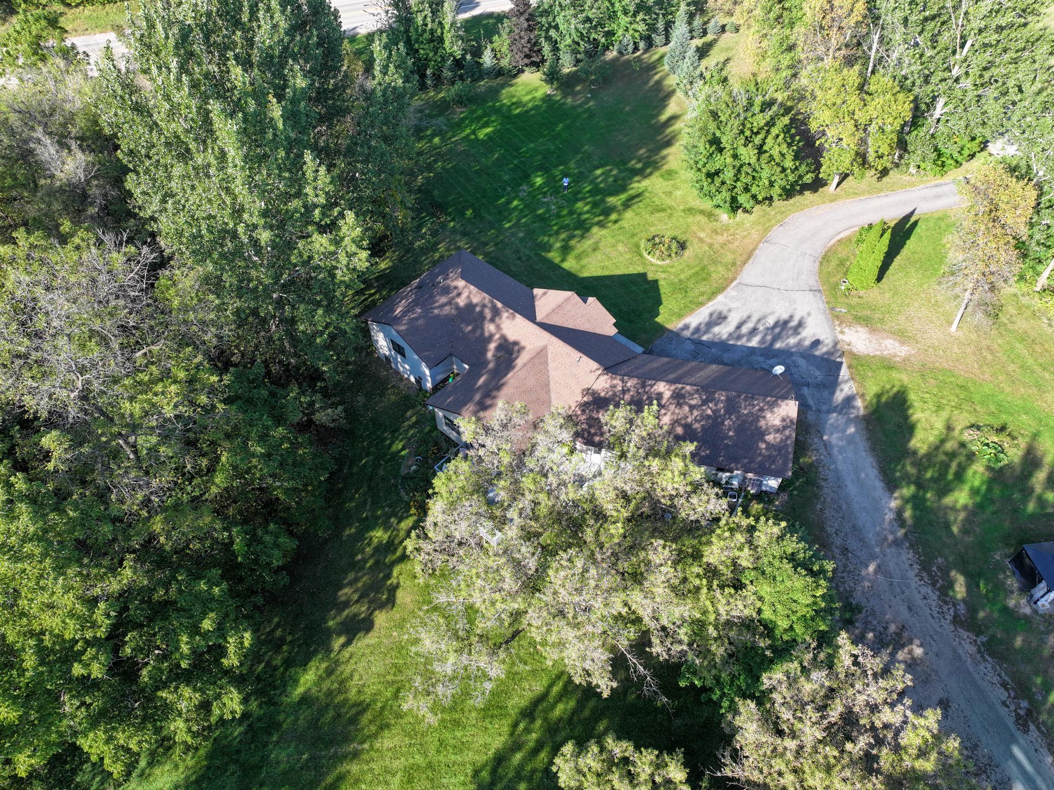 Gorgeous and Convenient Location