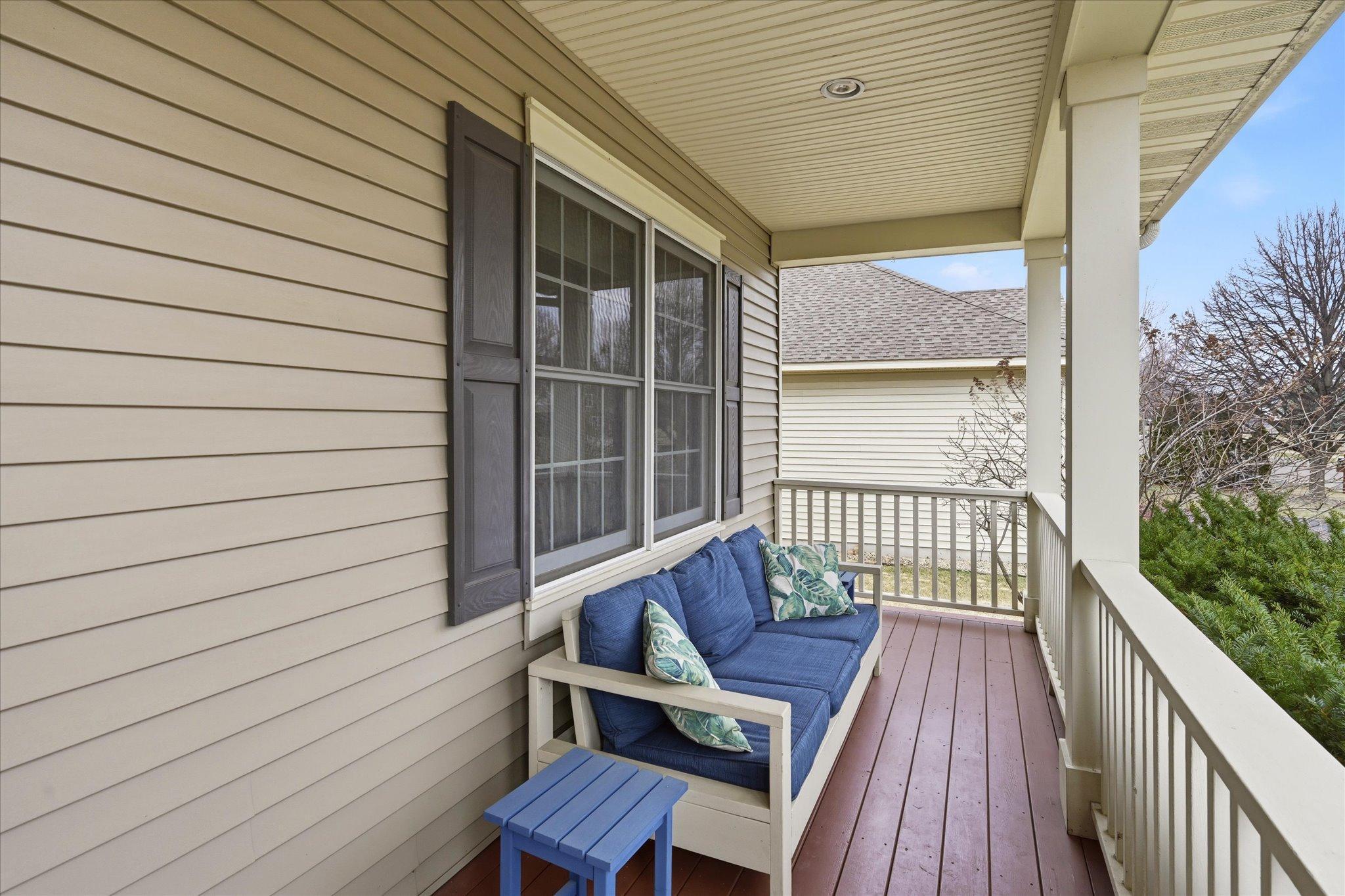 Plenty of space for welcoming furniture.