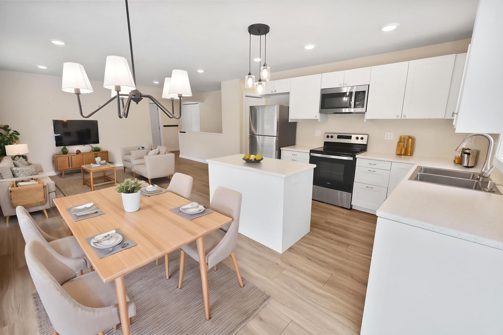 Virtual Staging 3.jpg