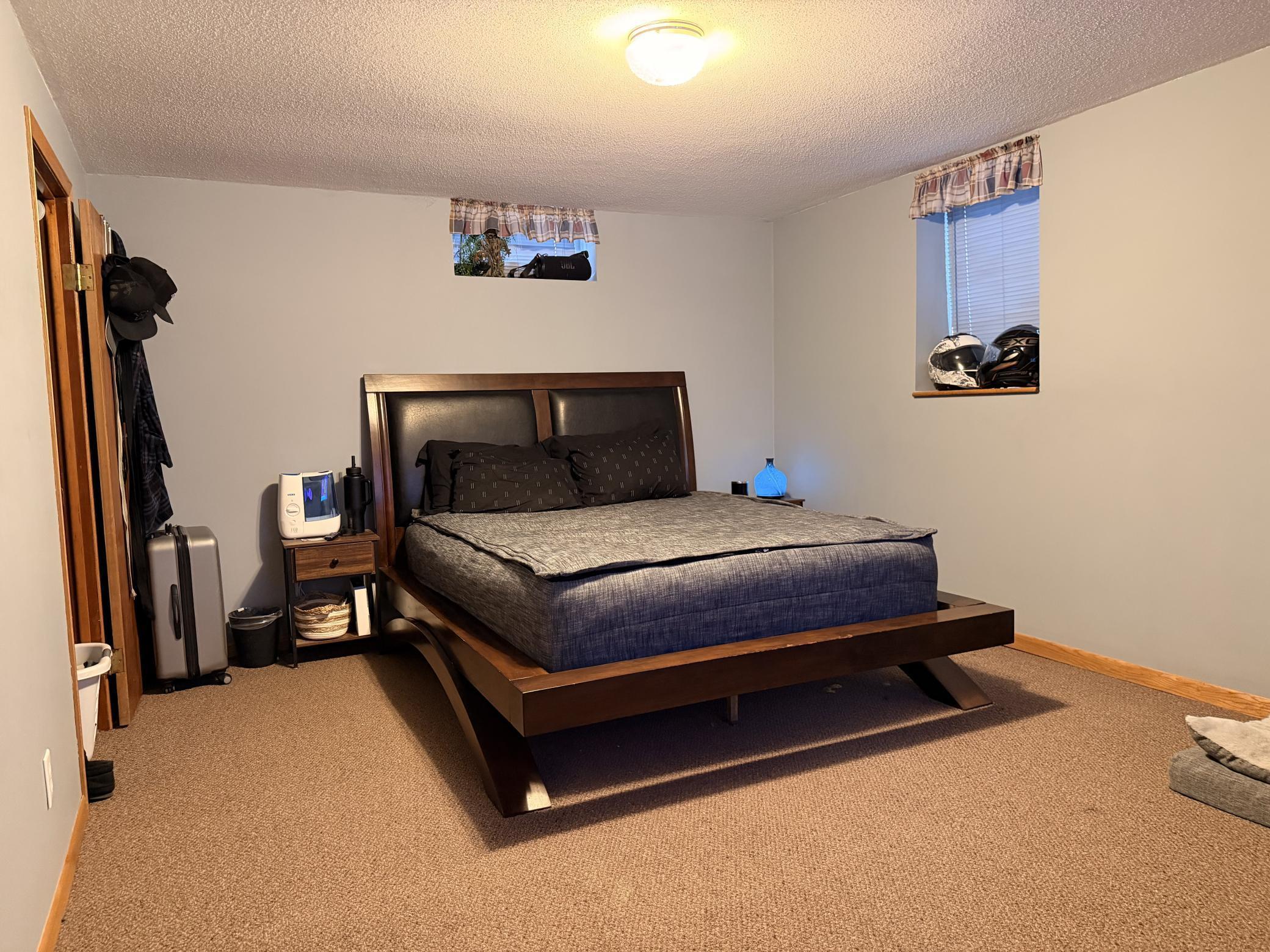 Bedroom 4 a.jpg
