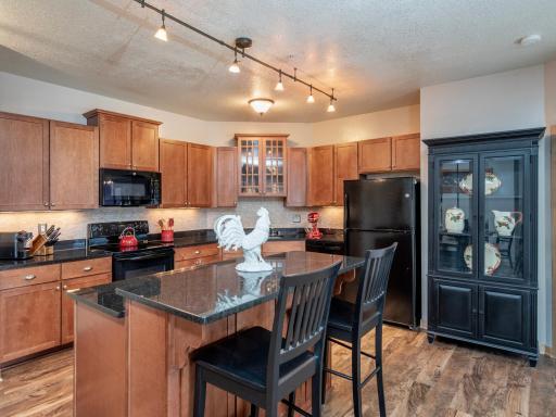 Photo for 4132 Vernon Avenue S, A203, Minneapolis, MN 55416 - listing #7053370 4132 Vernon Avenue S, A203, Minneapolis, MN 55416