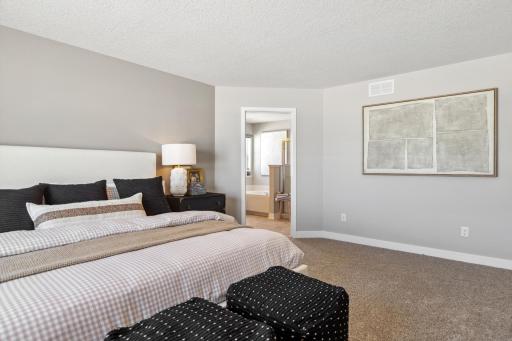 4762 Blake Court, Woodbury, MN 55129