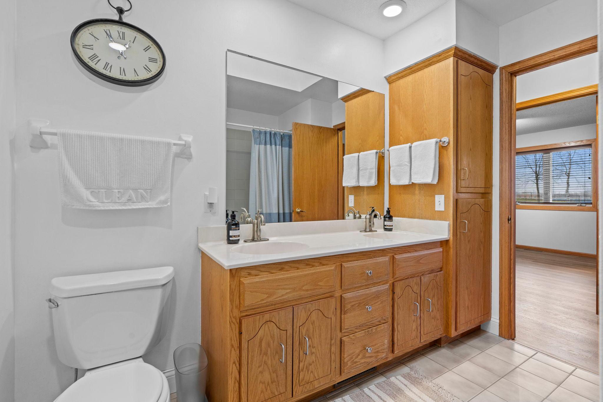 Master Bath w/ tile floors!