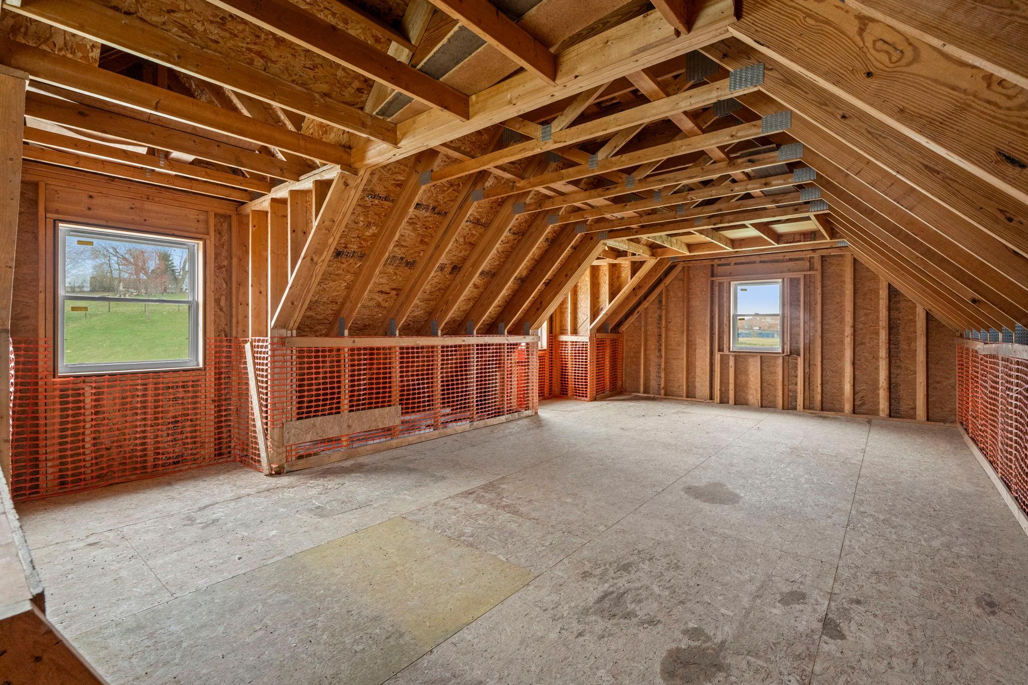 This upper level loft can be many things! Pool table - game area, hobby shop, office, studio workshop, guest suite, mother in law suite, etc.