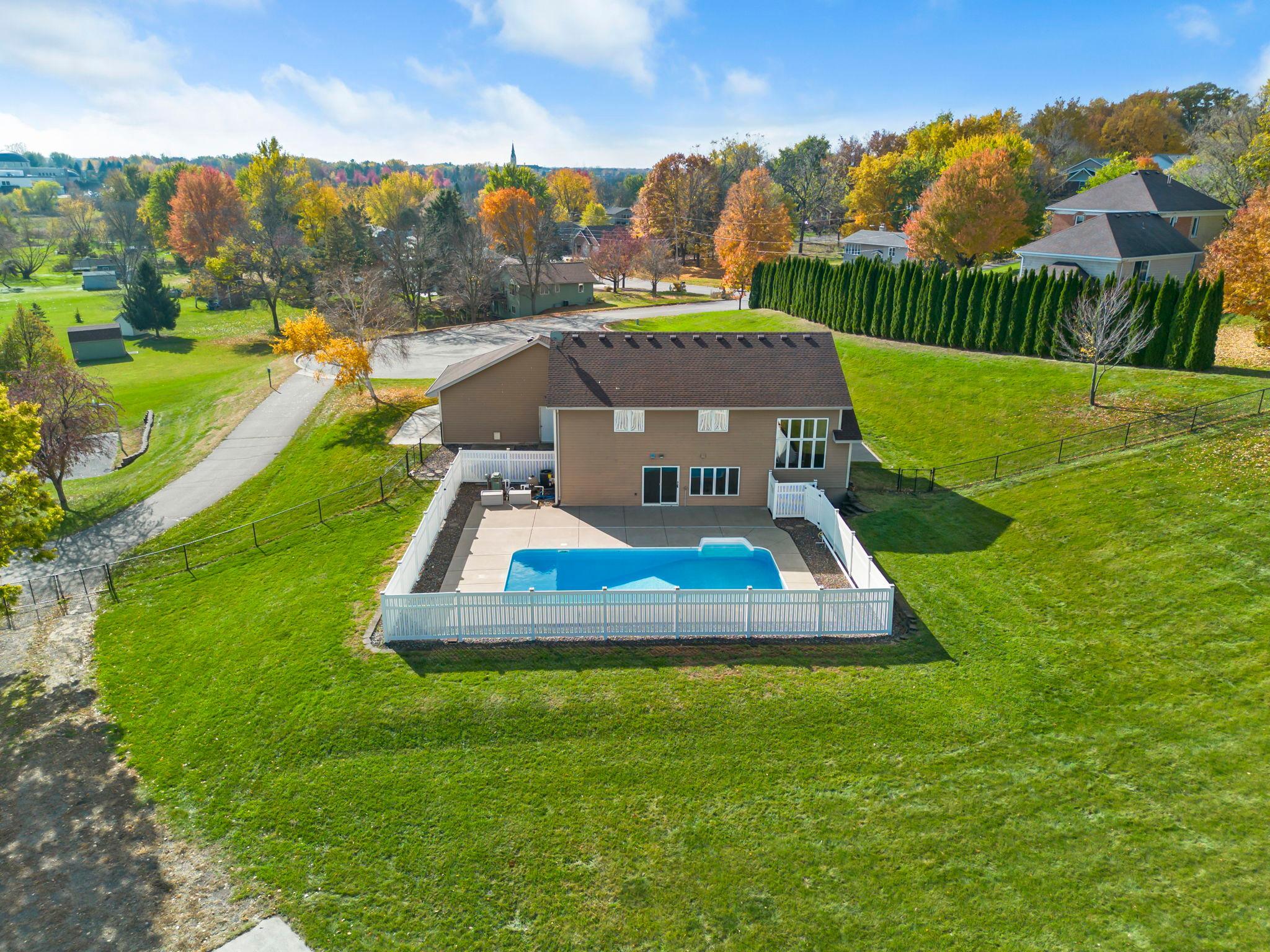 Your very own private cul-de-sac on 1.3 acres of fenced in yard! your kids and dogs will love it!