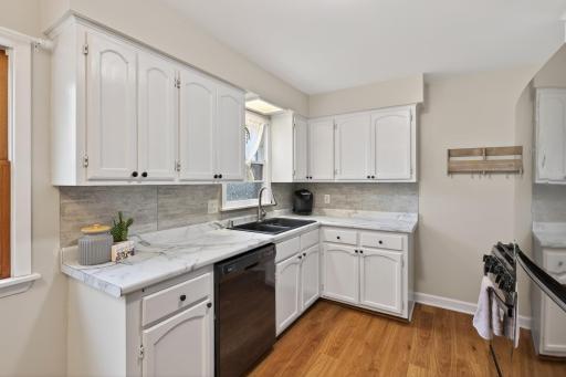 6929 Xerxes Avenue S, Richfield, MN 55423