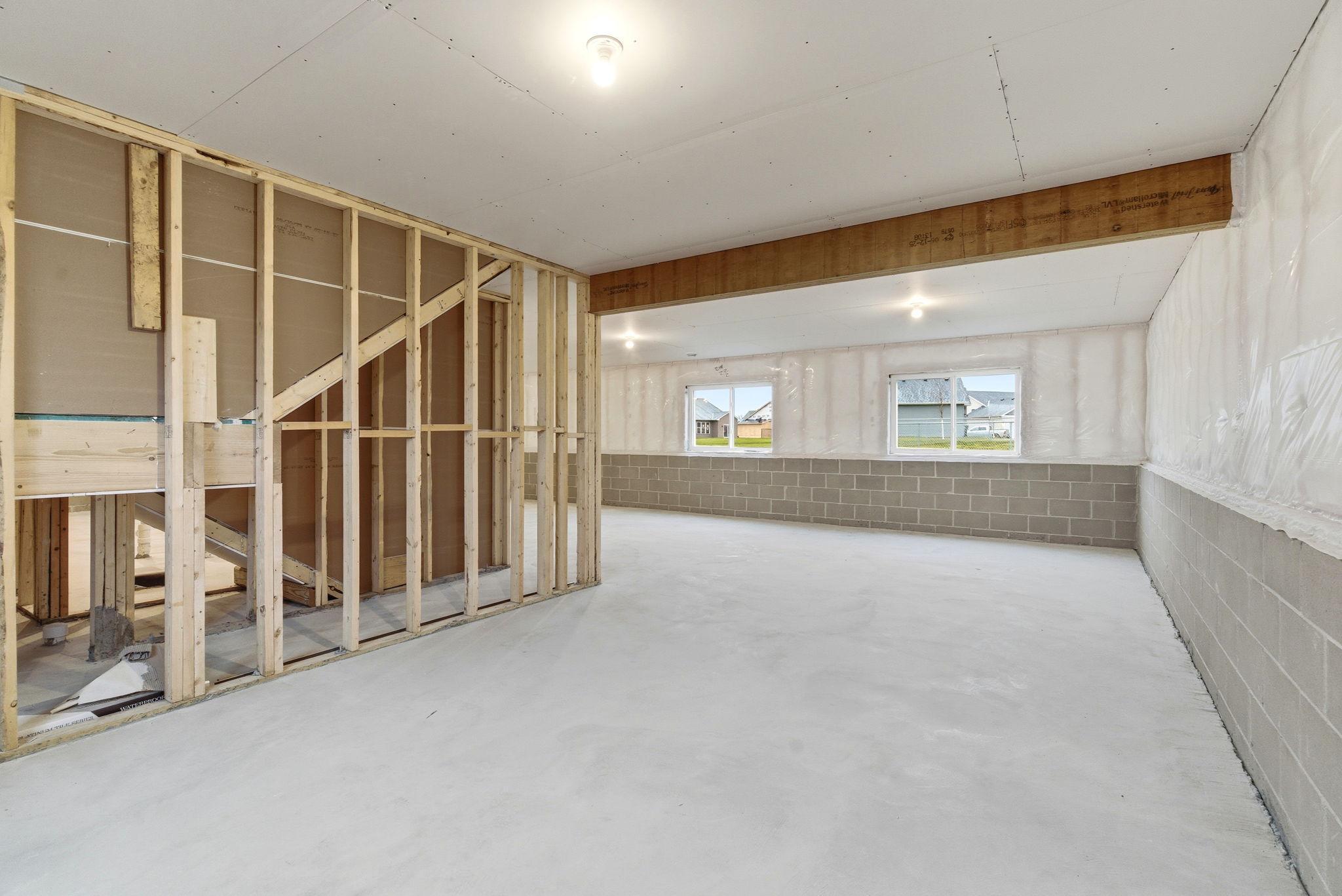 29-web-or-mls-15185 Laurel St-29.jpg