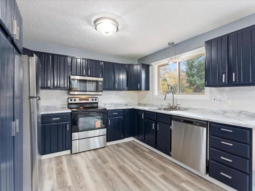 12654 Knollwood Drive, Baxter, MN 56425