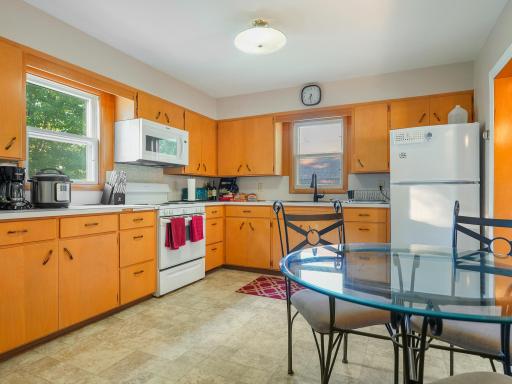 447 2nd Ave NE, Perham, MN 56573