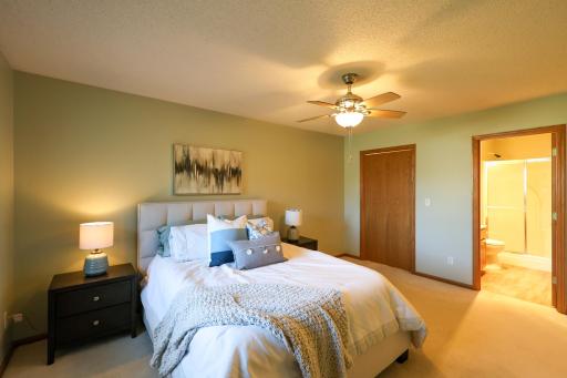 611 Cherrywood Court, Red Wing, MN 55066