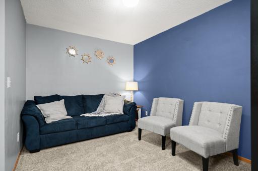 1572 Countryside Drive, Shakopee, MN 55379