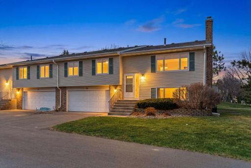 8361 W 100th Street, Minneapolis, MN 55438