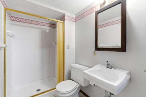 8361 W 100th Street, Minneapolis, MN 55438