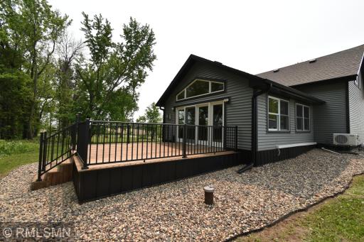 1616 130 Avenue, New Richmond, WI 54017