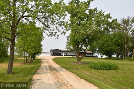 1616 130 Avenue, New Richmond, WI 54017