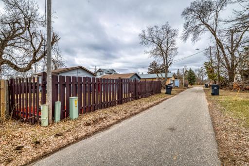 721 21st Street NW, Bemidji, MN 56601