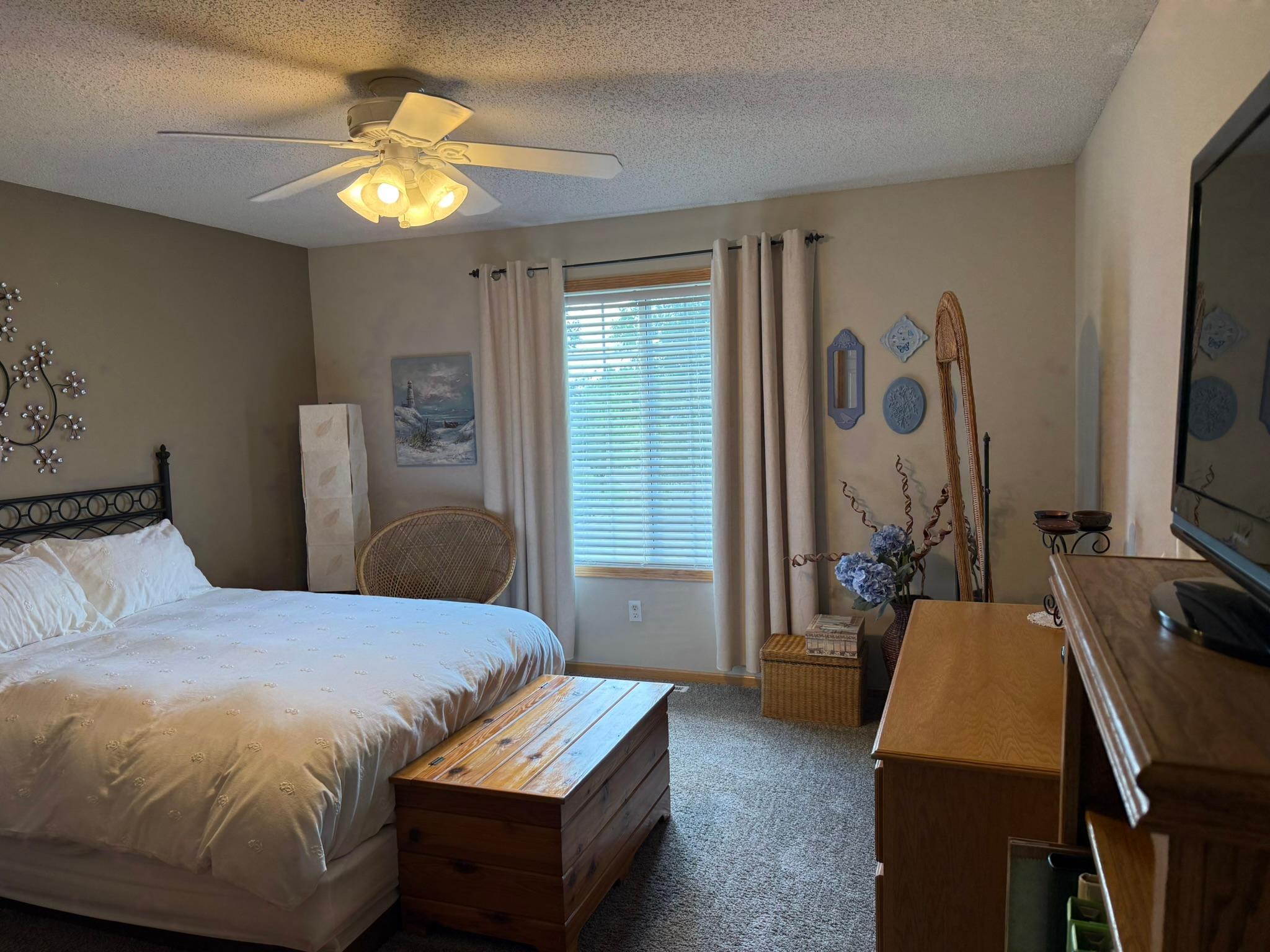 Upper level primary BR
