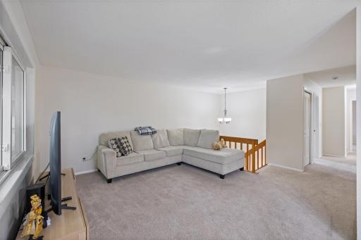 9619 Ensign Circle, Minneapolis, MN 55438