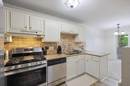 9619 Ensign Circle, Minneapolis, MN 55438
