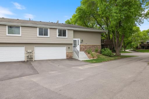 9619 Ensign Circle, Minneapolis, MN 55438