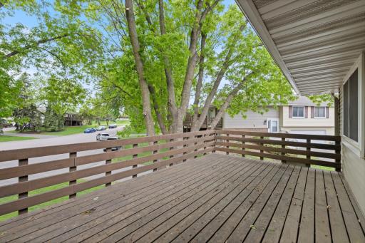 9619 Ensign Circle, Minneapolis, MN 55438