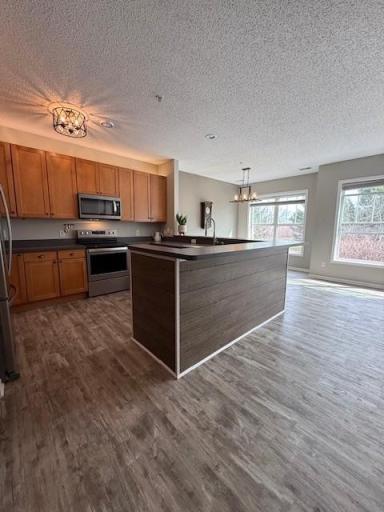 1240 County Road D E, 15, Maplewood, MN 55109
