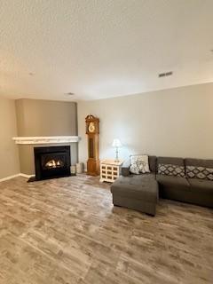 1240 County Road D E, 15, Maplewood, MN 55109