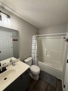 1240 County Road D E, 15, Maplewood, MN 55109