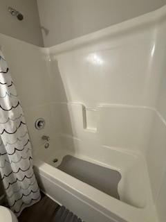 1240 County Road D E, 15, Maplewood, MN 55109