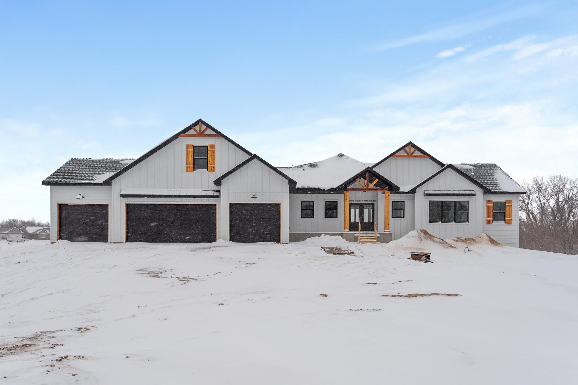 Aspen Sport Court w/ 4-Stall Garage + Bonus Room! Photo of previous home.