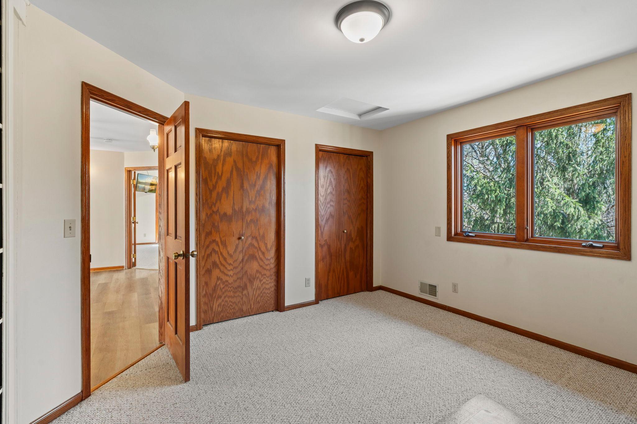 58-web-or-mls-2642 Northridge Ln N-444.jpg