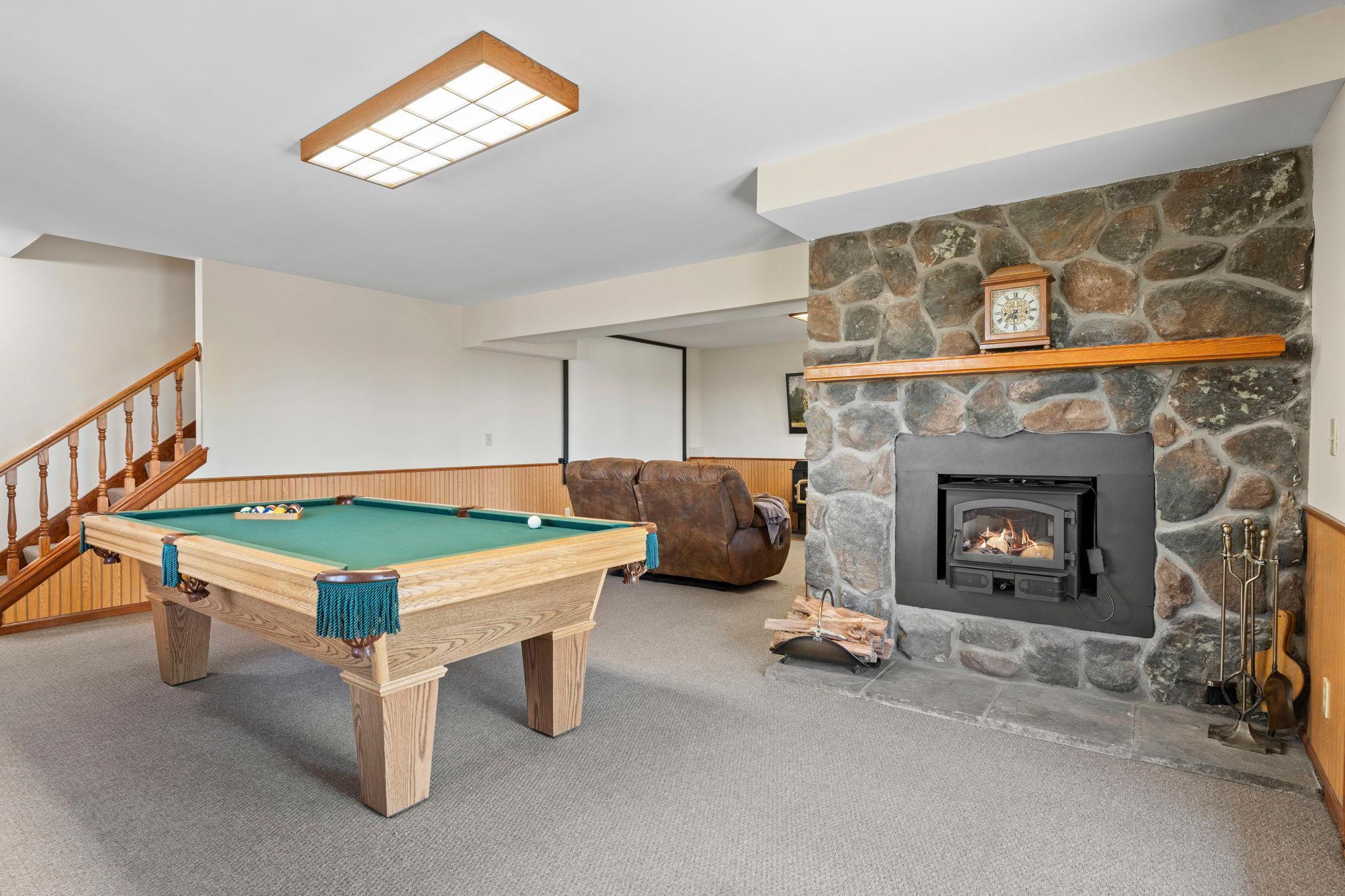 74-web-or-mls-2642 Northridge Ln N-519.jpg