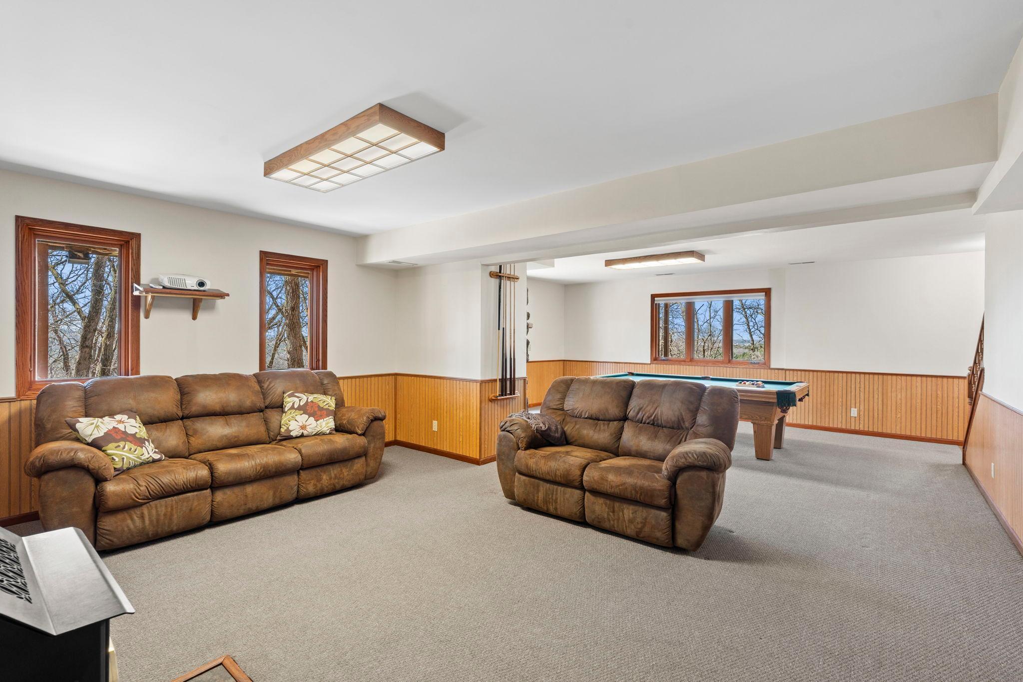 77-web-or-mls-2642 Northridge Ln N-534.jpg