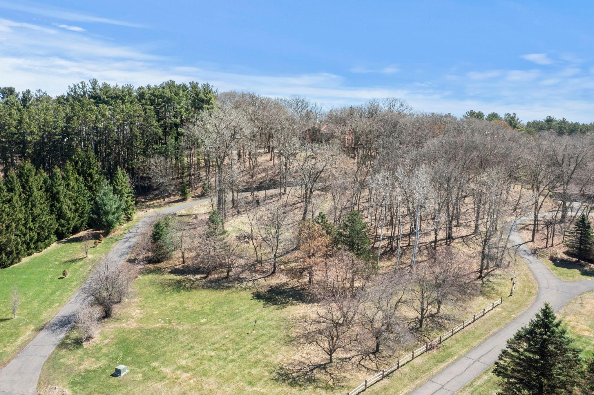 125-web-or-mls-2642 Northridge Ln N-42.jpg