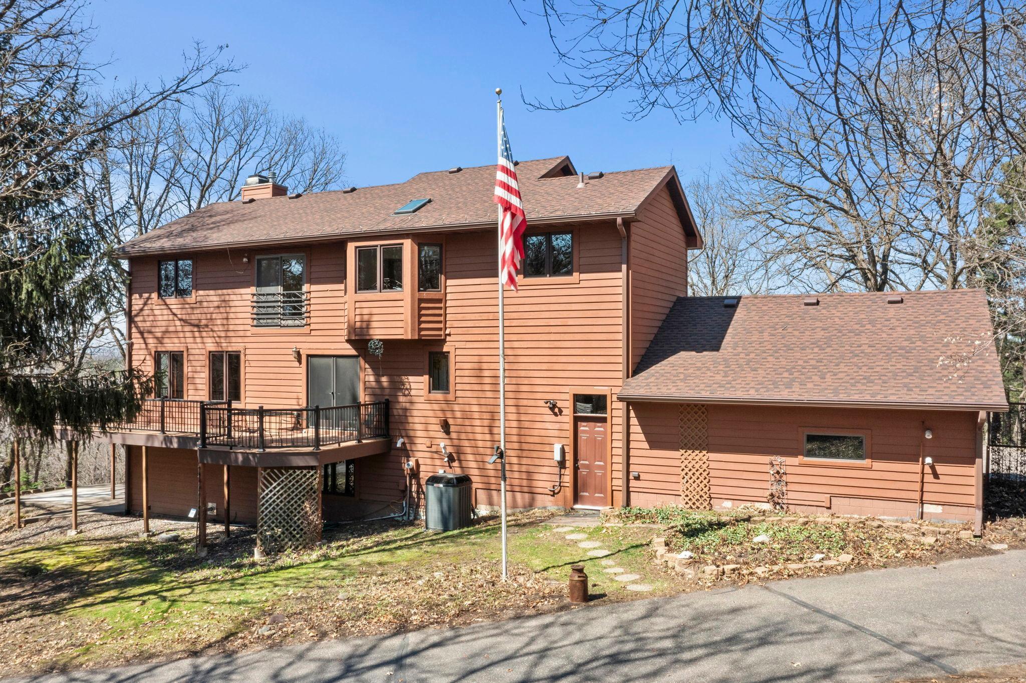 107-web-or-mls-2642 Northridge Ln N-15.jpg