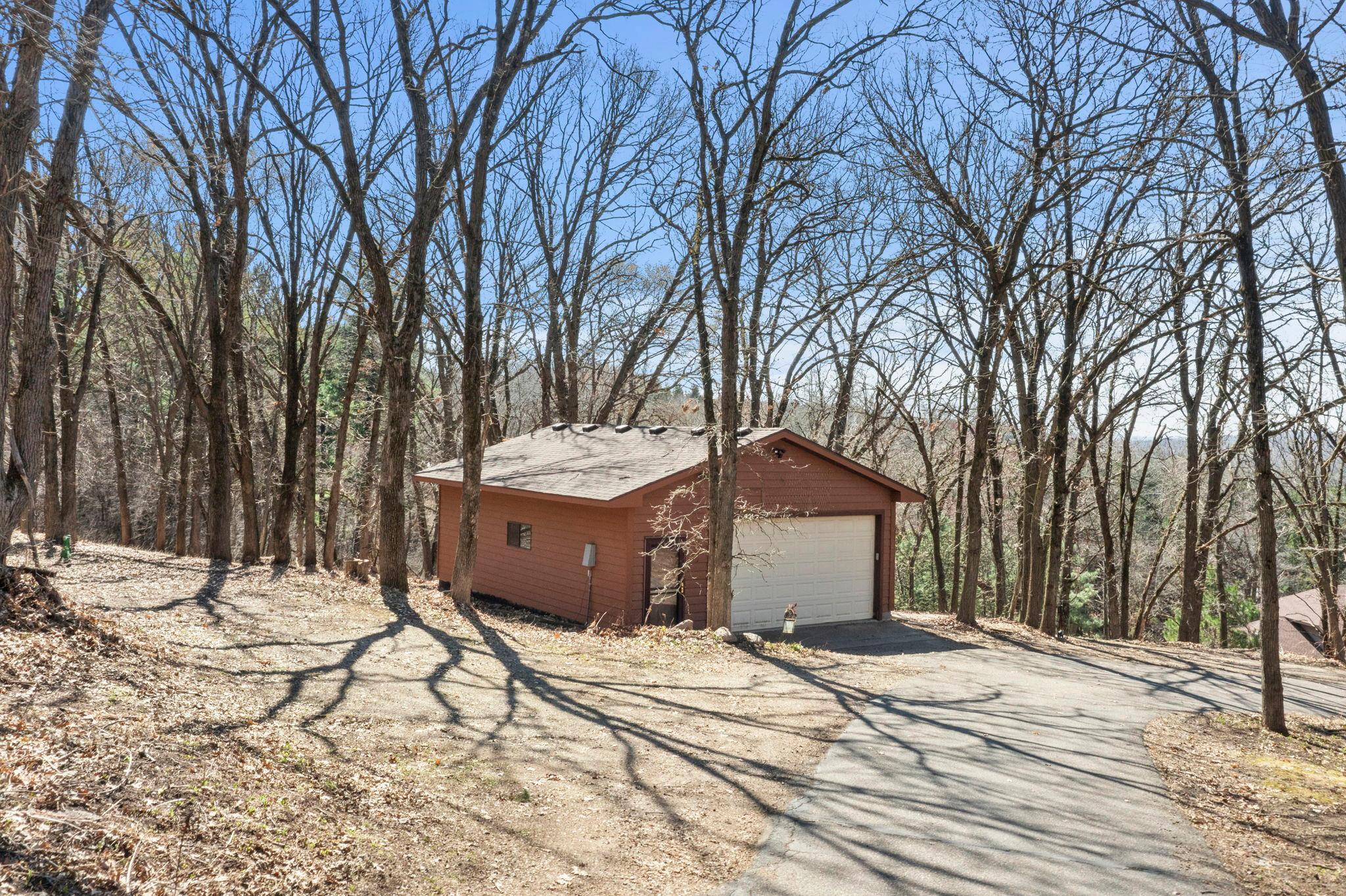 108-web-or-mls-2642 Northridge Ln N-18.jpg