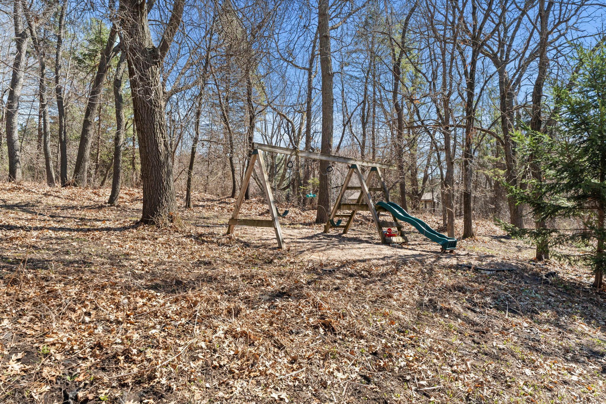 112-web-or-mls-2642 Northridge Ln N-174.jpg