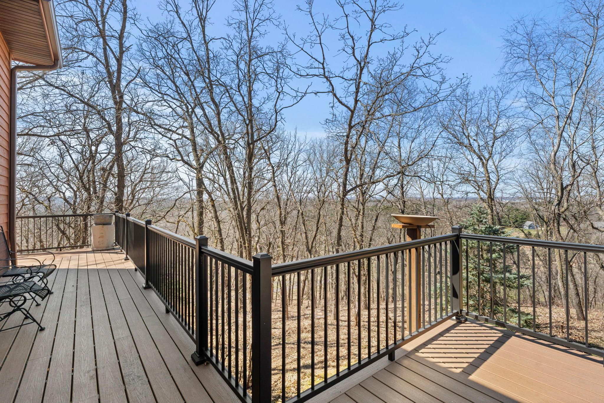 19-web-or-mls-2642 Northridge Ln N-69.jpg